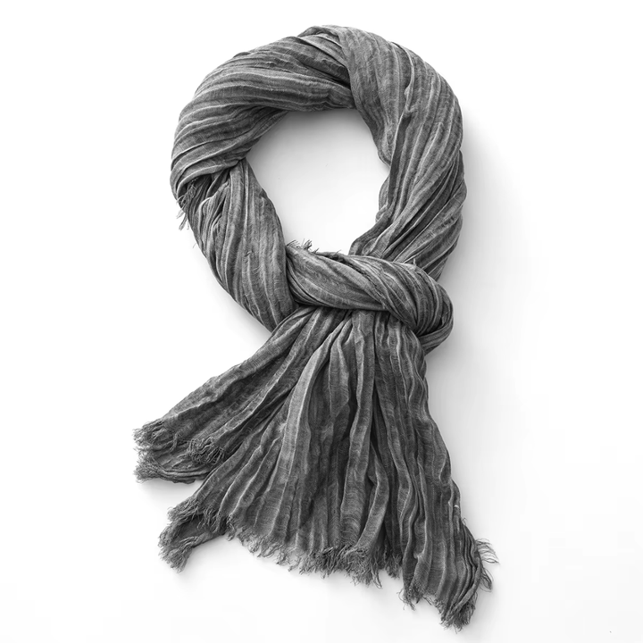 Theo Scarf – Refined Warmth with a Modern Touch