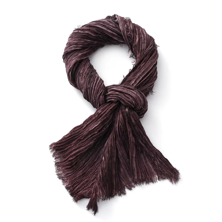 Theo Scarf – Refined Warmth with a Modern Touch
