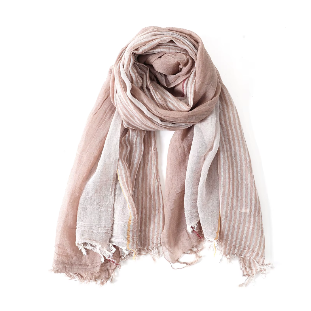 Vaughn |   Textured Scarf
