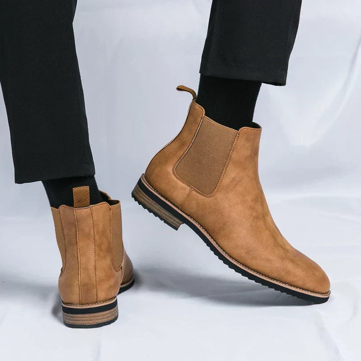 Cosmo | Classic Chelsea Boots