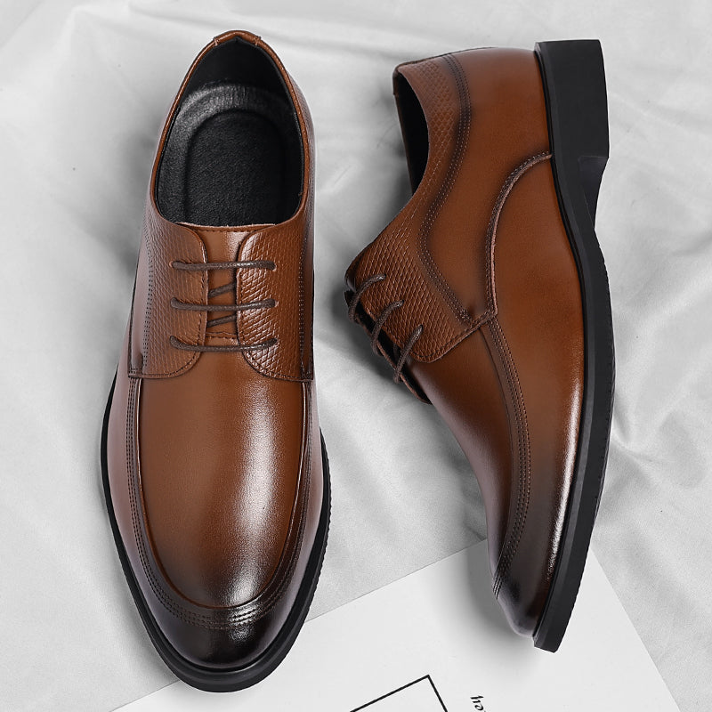 Levi | GLEAMING LEATHER OXFORD SHOES
