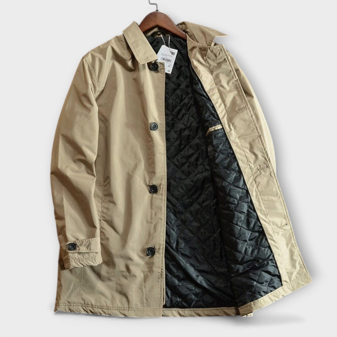 Carlos | Reliable  weatherproof coat